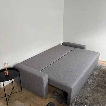 F2 Spacieux A 15mn De Paris Lägenhet